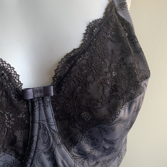 Wonderbra Full Support Underwire Lace Top Cup Bra - Picture 6 of 8